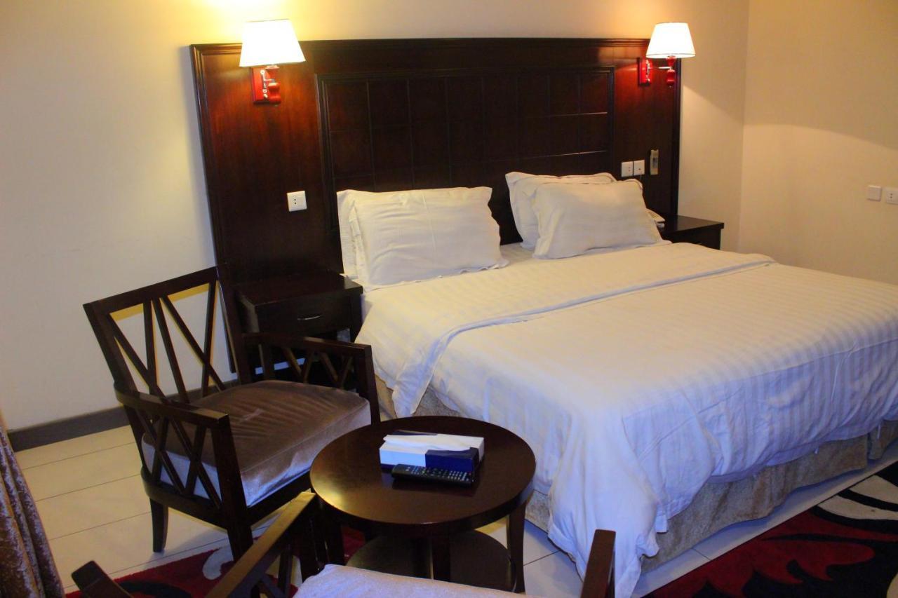 Al Harira Al Motamaiza Furnished Apartment Jidda Exteriör bild